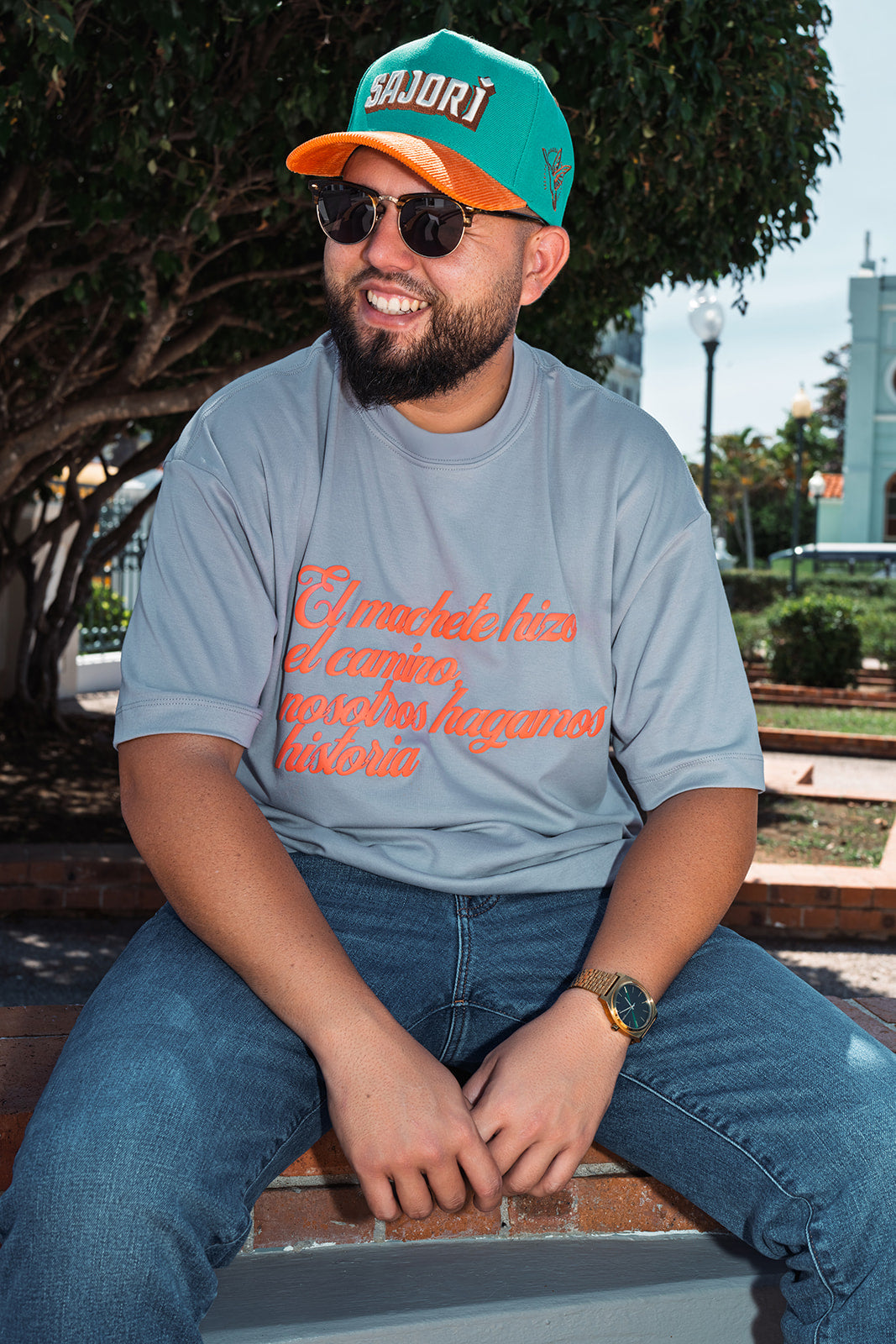 "El machete hizo el camino, nosotros hagamos historia" T shirt
